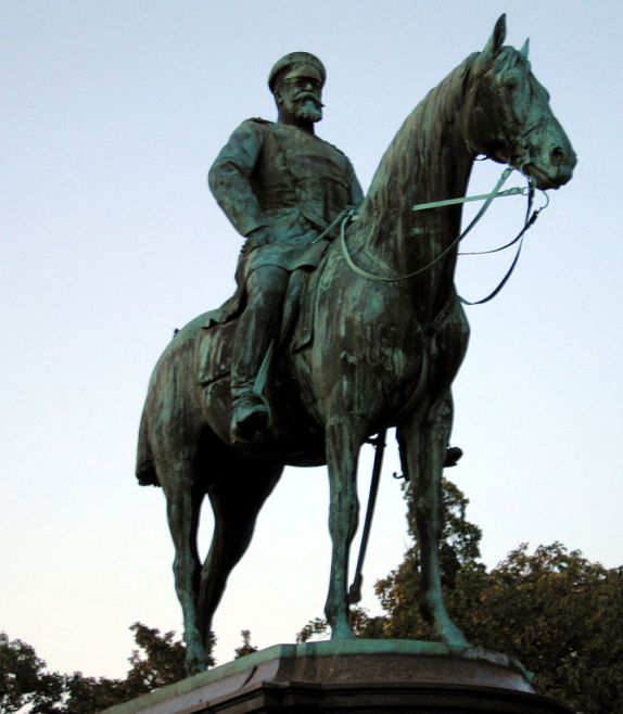 Statue de Louis IV de Hesse-Darmstadt  Darmstadt - uvre de Fritz Schaper - 1898